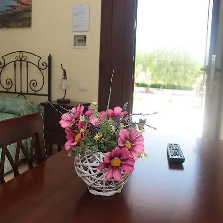 Tenuta Turchi Bed and Breakfast Οτράντο