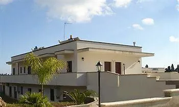 Tenuta Turchi 3*