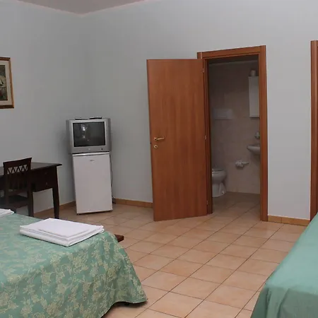 فندق مبيت وإفطار Tenuta Turchi 3*